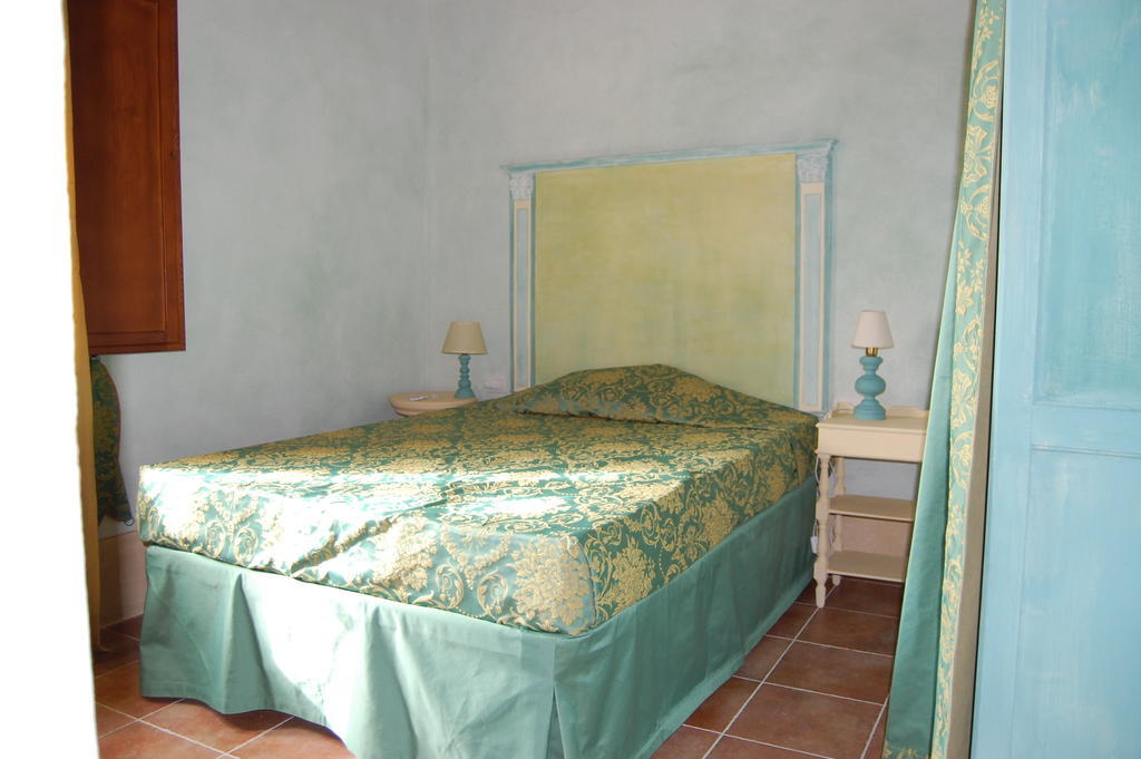 La Locanda Di Ortimino Montespertoli Habitación foto